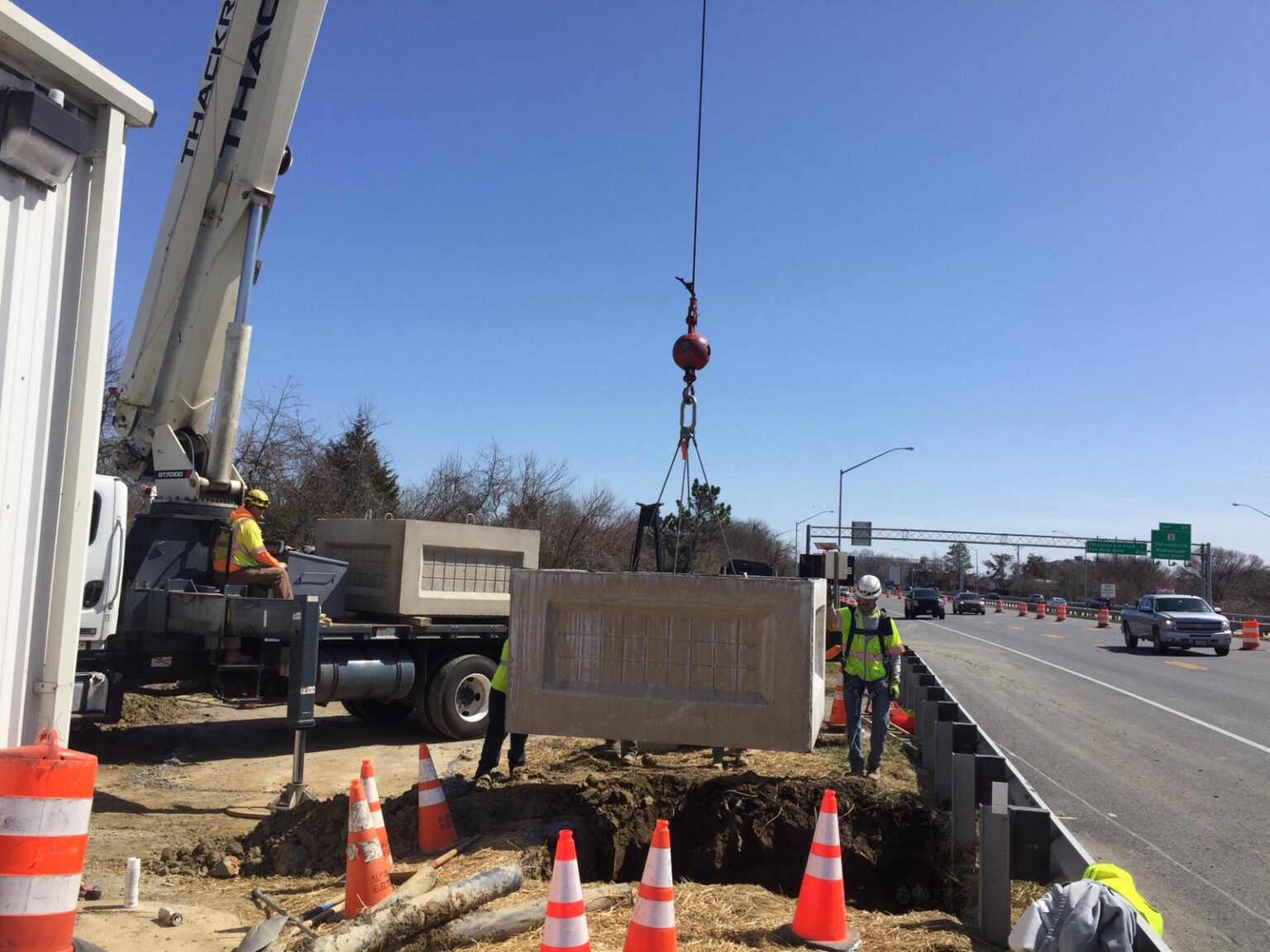 Enhancing Traffic Management: Bay Bridge Crossover Automated Lane Closure System 015MD_5